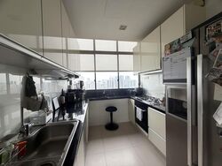 Latitude (D10), Condominium #579260051